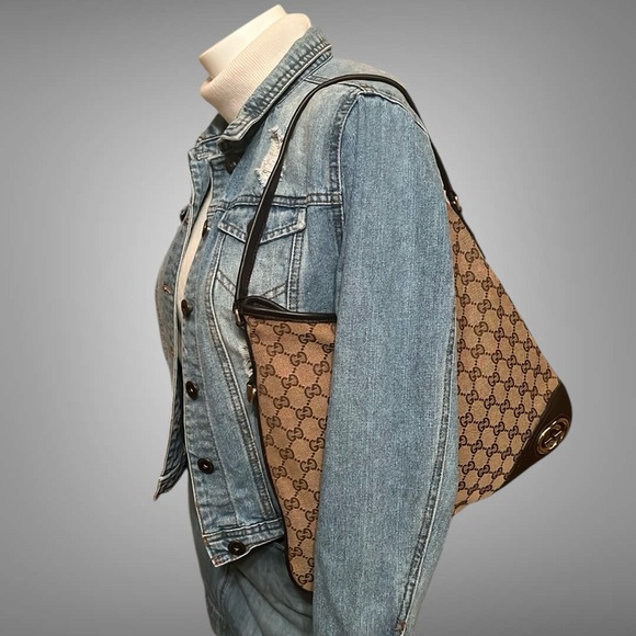 A187- 💯 % authentic Gucci shoulder bag - Picture 2 of 16
